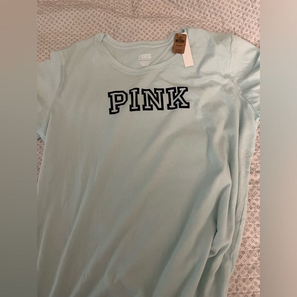 Vintage Teal VS PINK TShirt - Picture 4 of 5